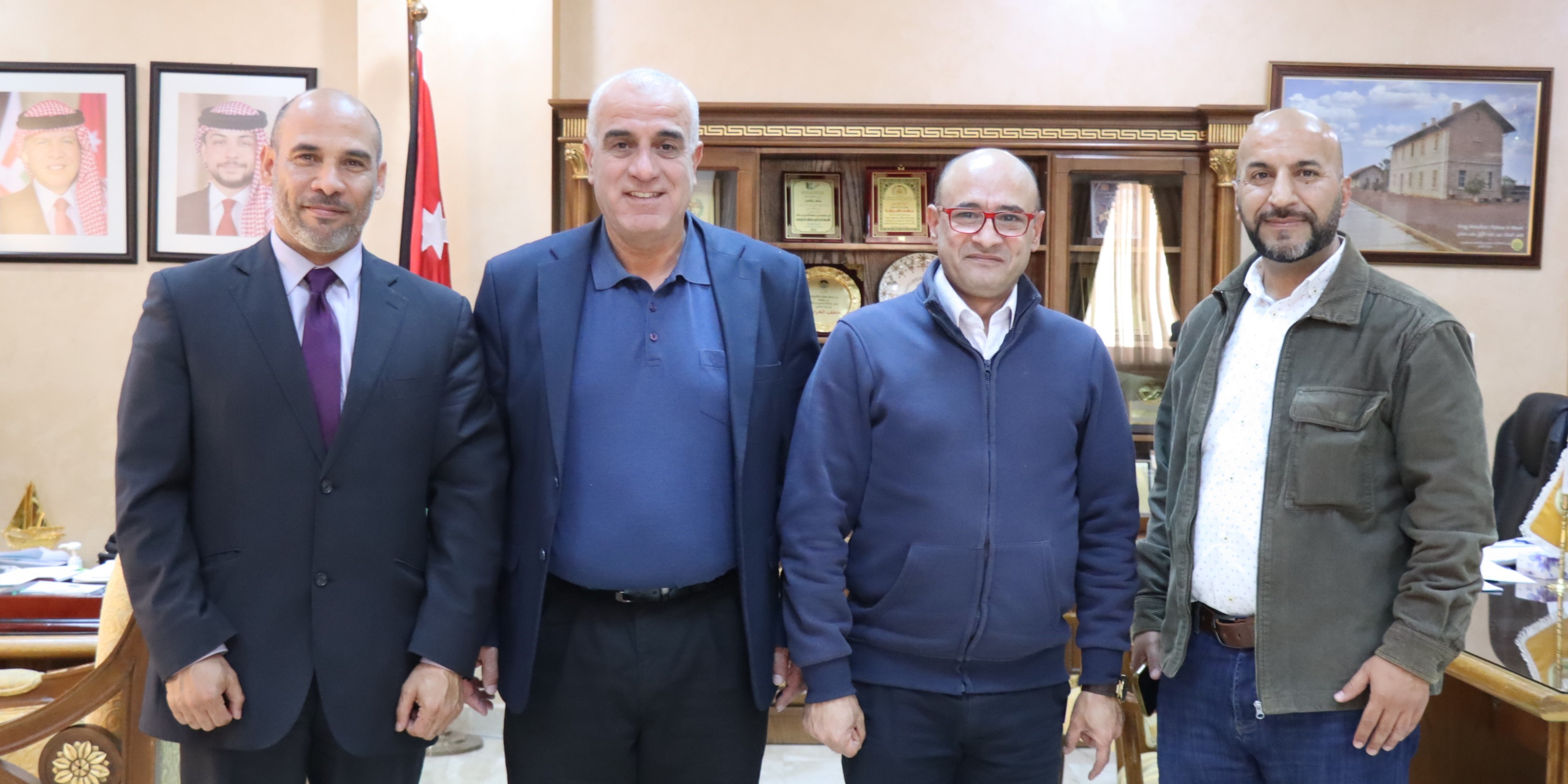  رئيس جامعة الحسين بن طلال يبحث تعزيز الشراكة في مشروع التخفيف من حدة التغير المناخي في جنوب الأردن